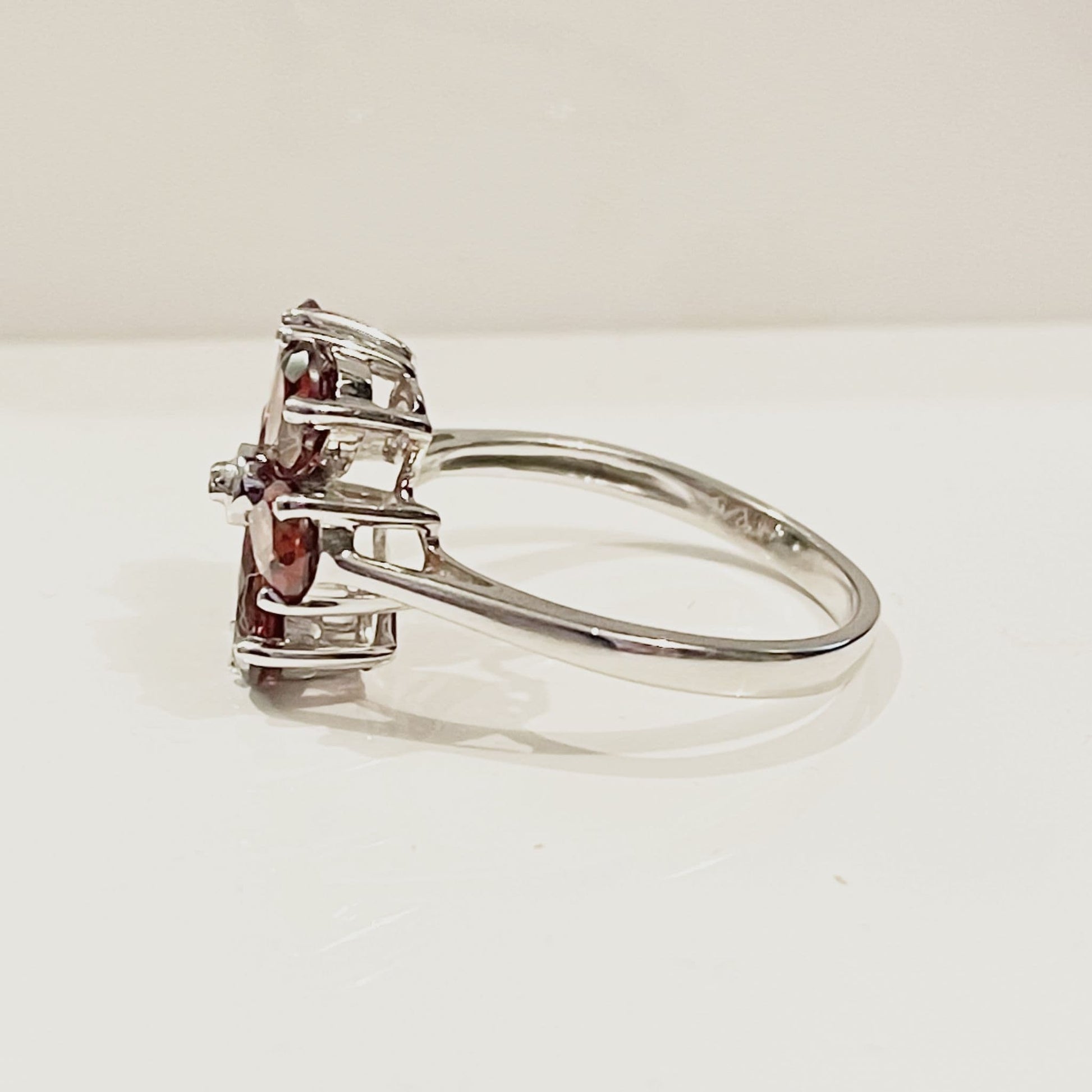 Garnet And Diamond Round Sterling Silver Red Brown Daisy Petal Cluster Ring