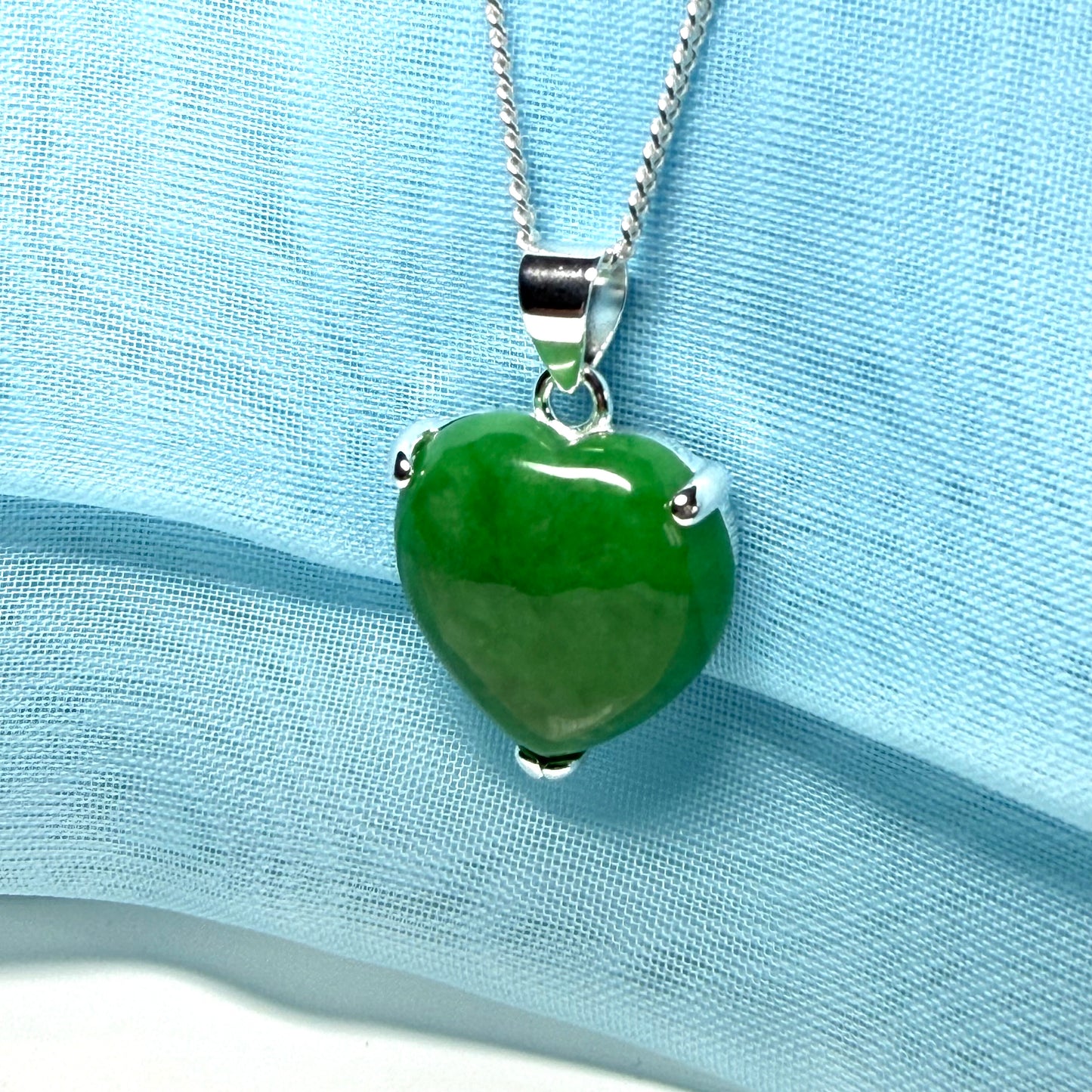 Gorgeous real green jade necklace heart shaped sterling silver, exquisite designed pendant with chain