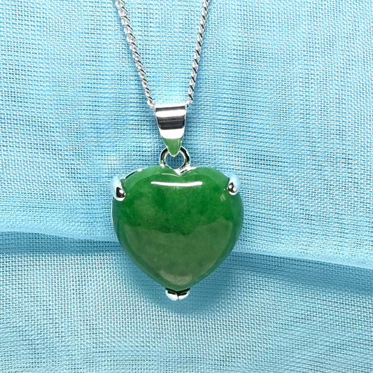 Gorgeous real green jade necklace heart shaped sterling silver, exquisite designed pendant with chain