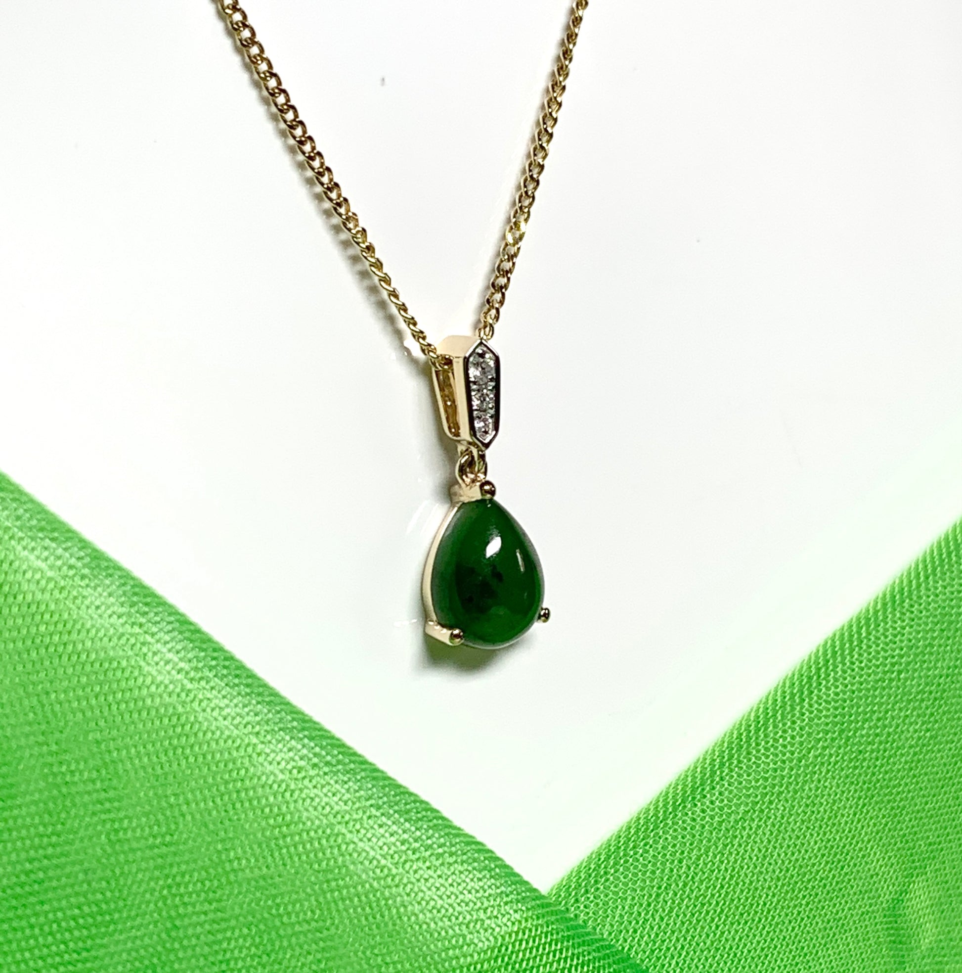 Real green jade necklace pear teardrop and diamond yellow gold pendant