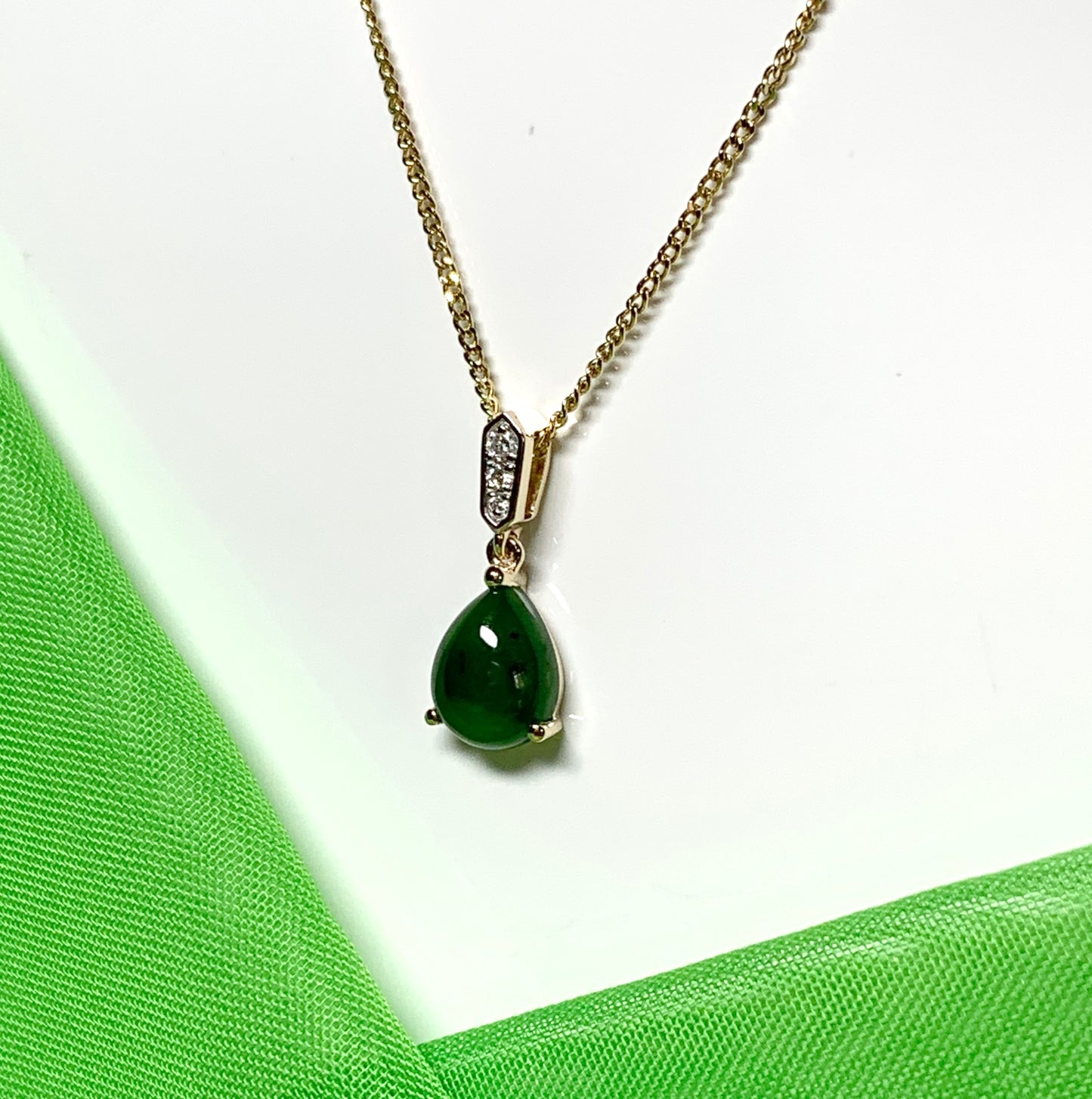 Real green jade necklace pear teardrop and diamond yellow gold pendant