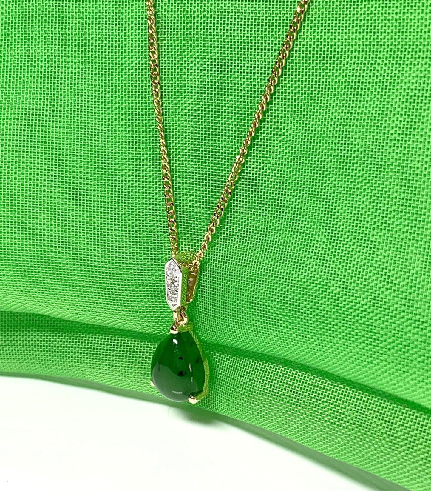 Real green jade necklace pear teardrop and diamond yellow gold pendant