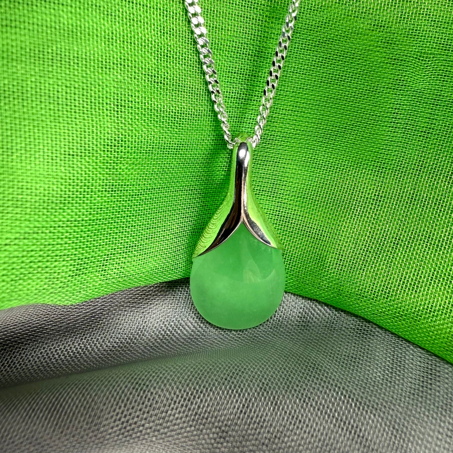 Green Jade Tear Drop Silver Pear Shaped Necklace Pendant