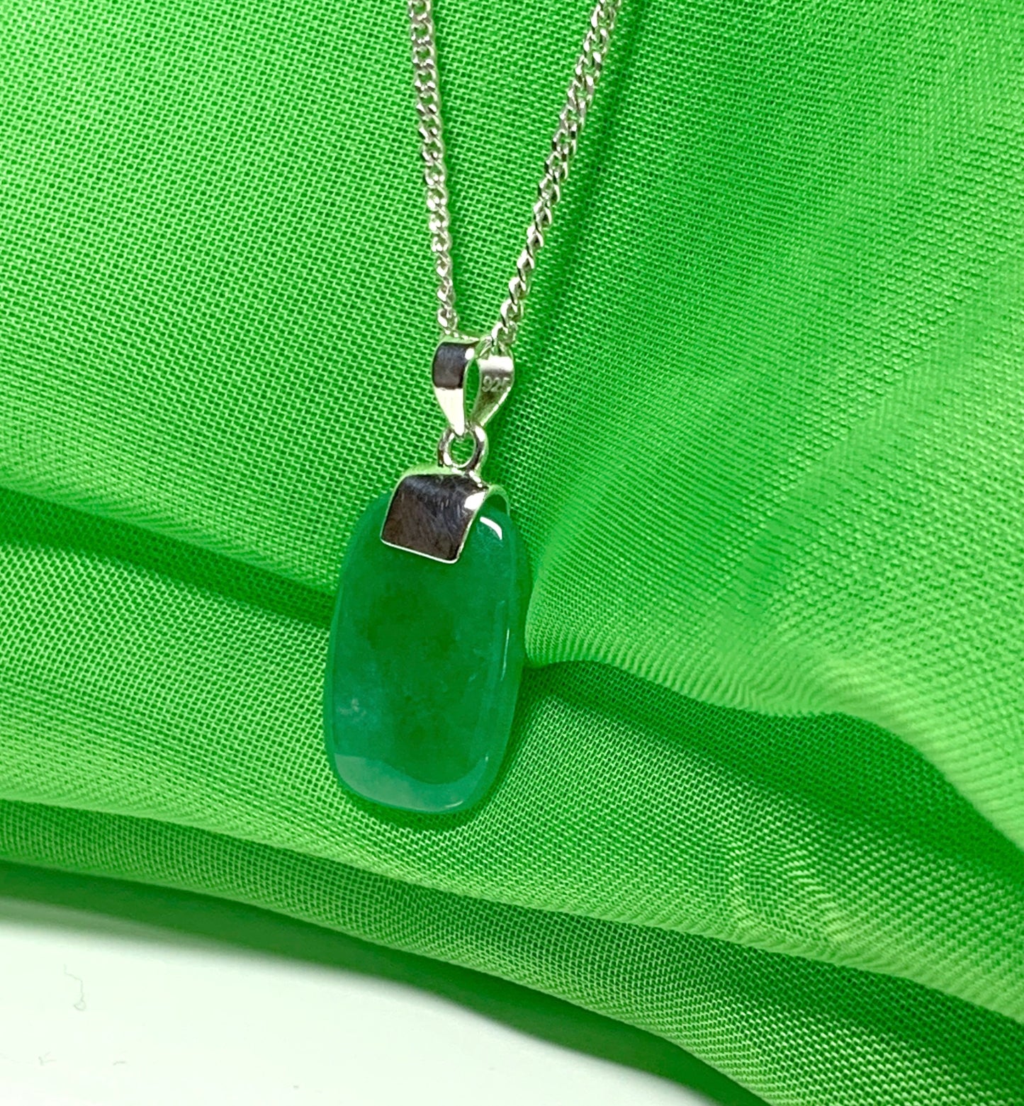 Green jade cushion shaped silver necklace pendant