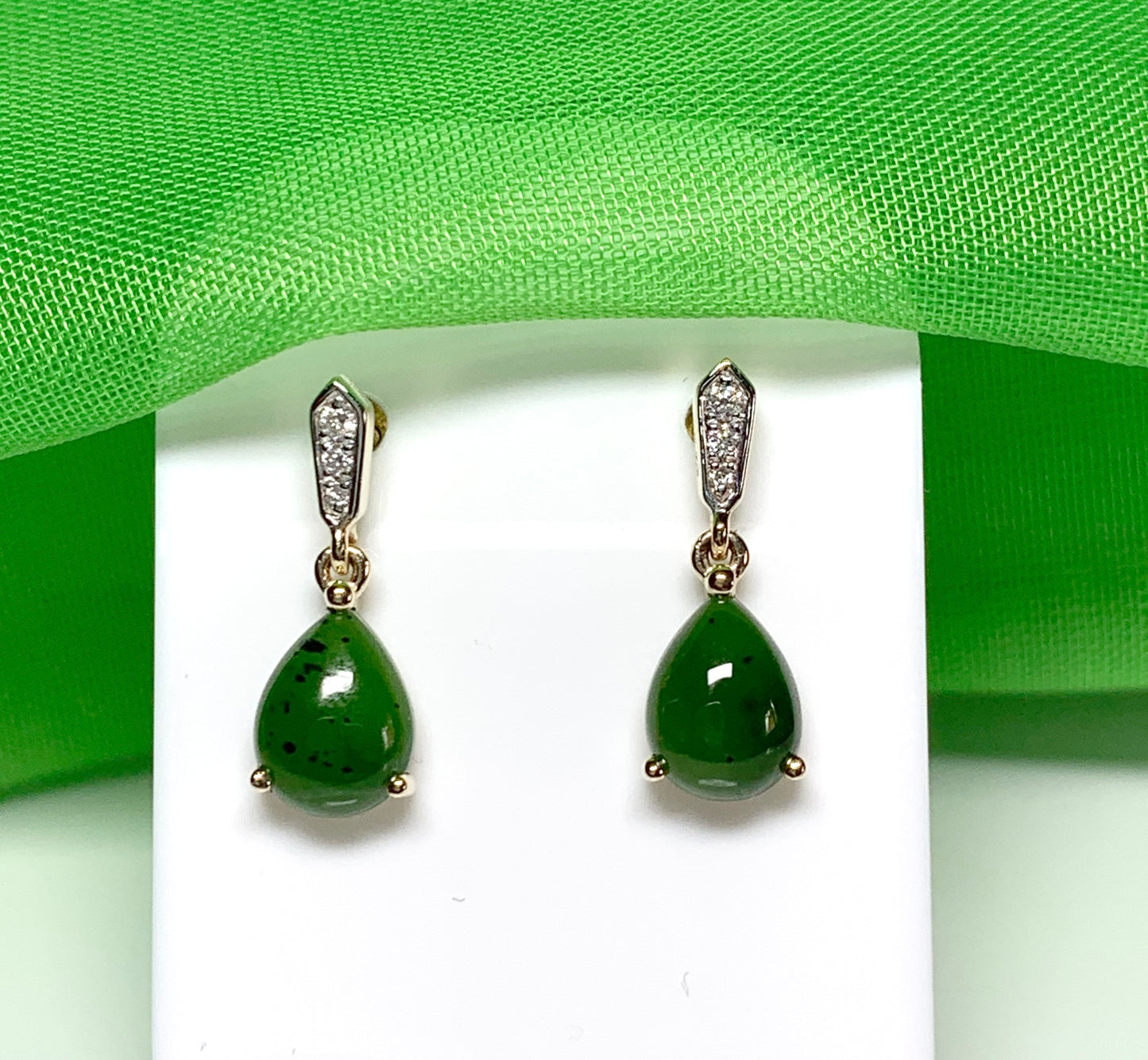 Green pear teardrop real jade and diamond yellow gold drop earrings