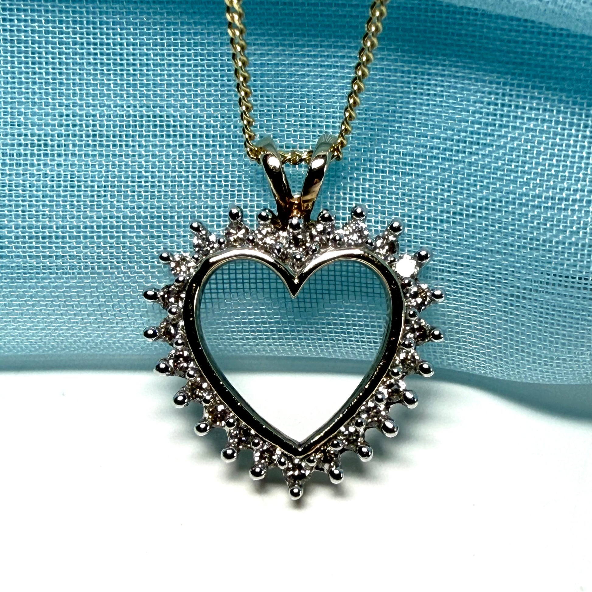 Half carat real diamond heart shaped necklace open pierced love pendant 50 points
