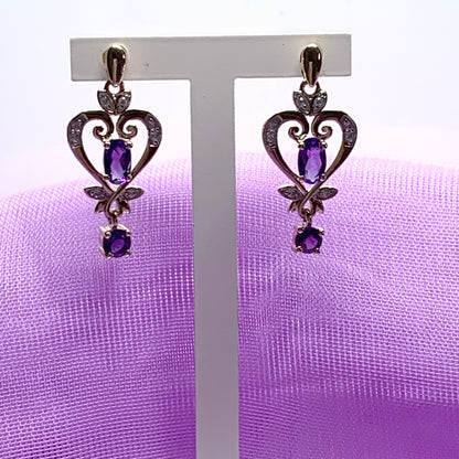 Heart shaped yellow gold and amethyst earrings