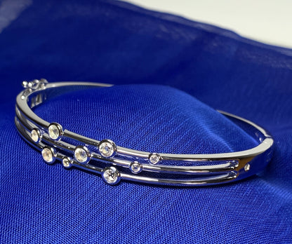 Hot Diamonds sterling silver Tender Statement bangle