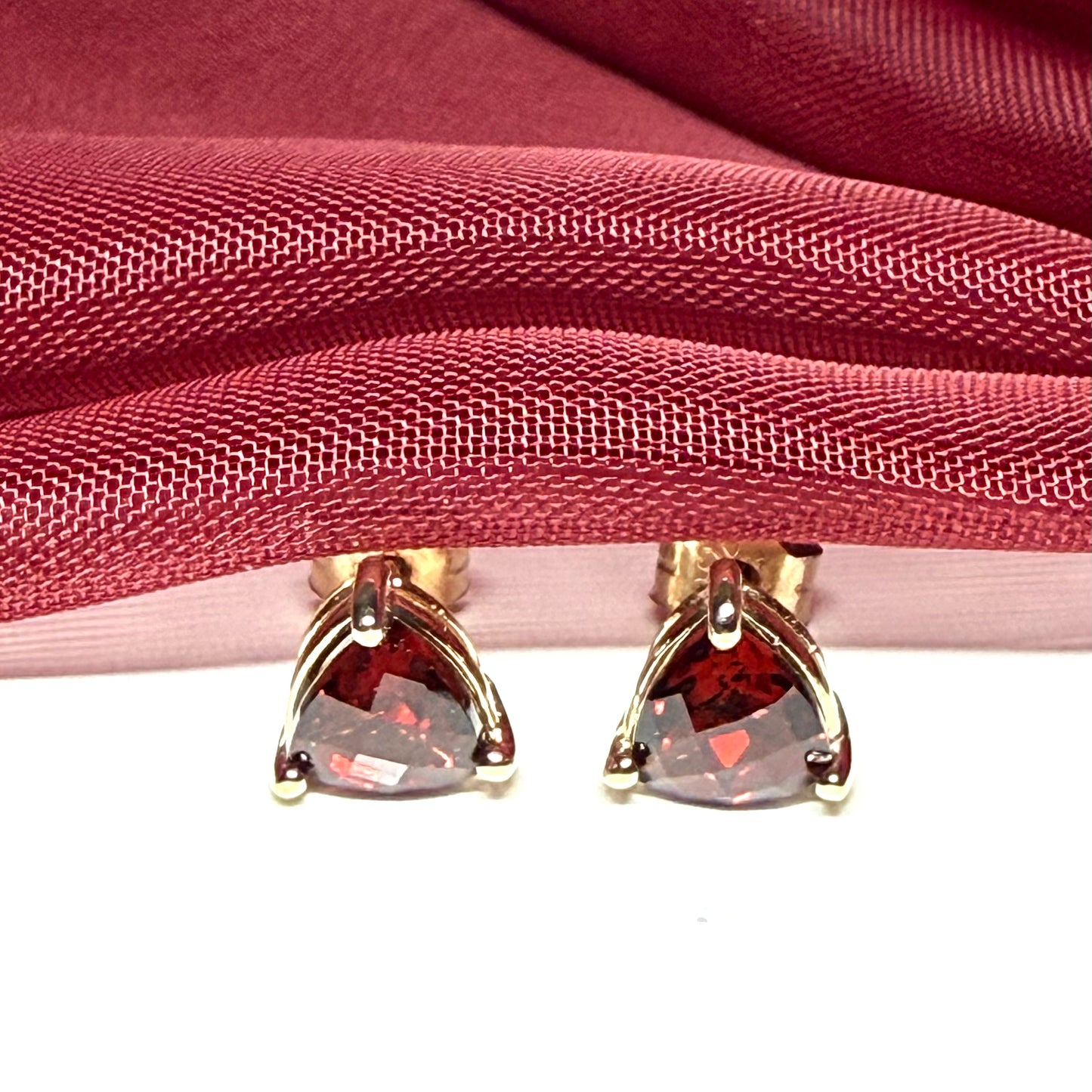Real garnet earrings triangle yellow gold stud, simply beautiful