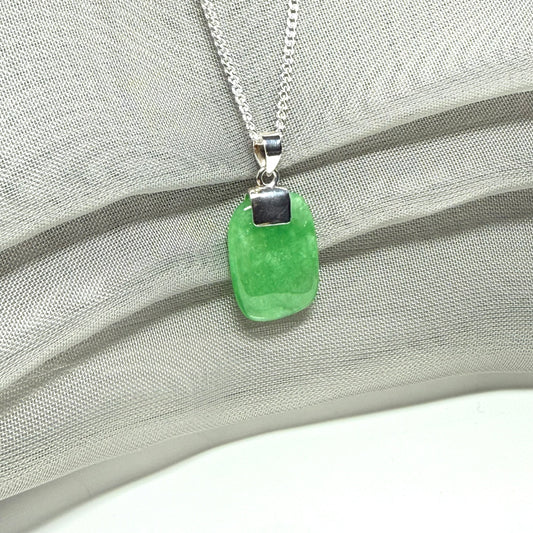 Real green jade necklace cushion shaped silver with a chain, a truly stunning pendant