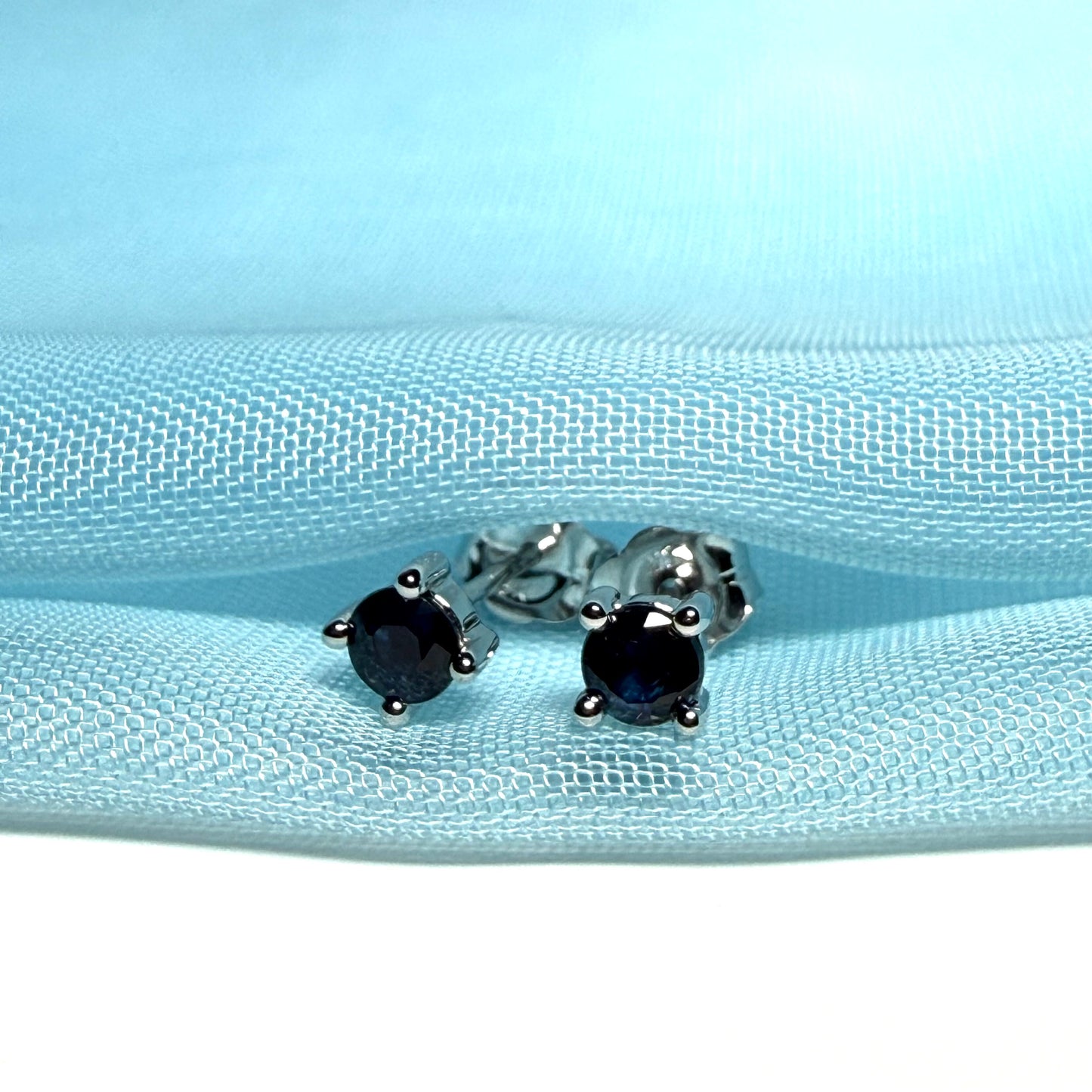 Real blue sapphire earrings round white gold stud claw set, simply beautiful sapphires