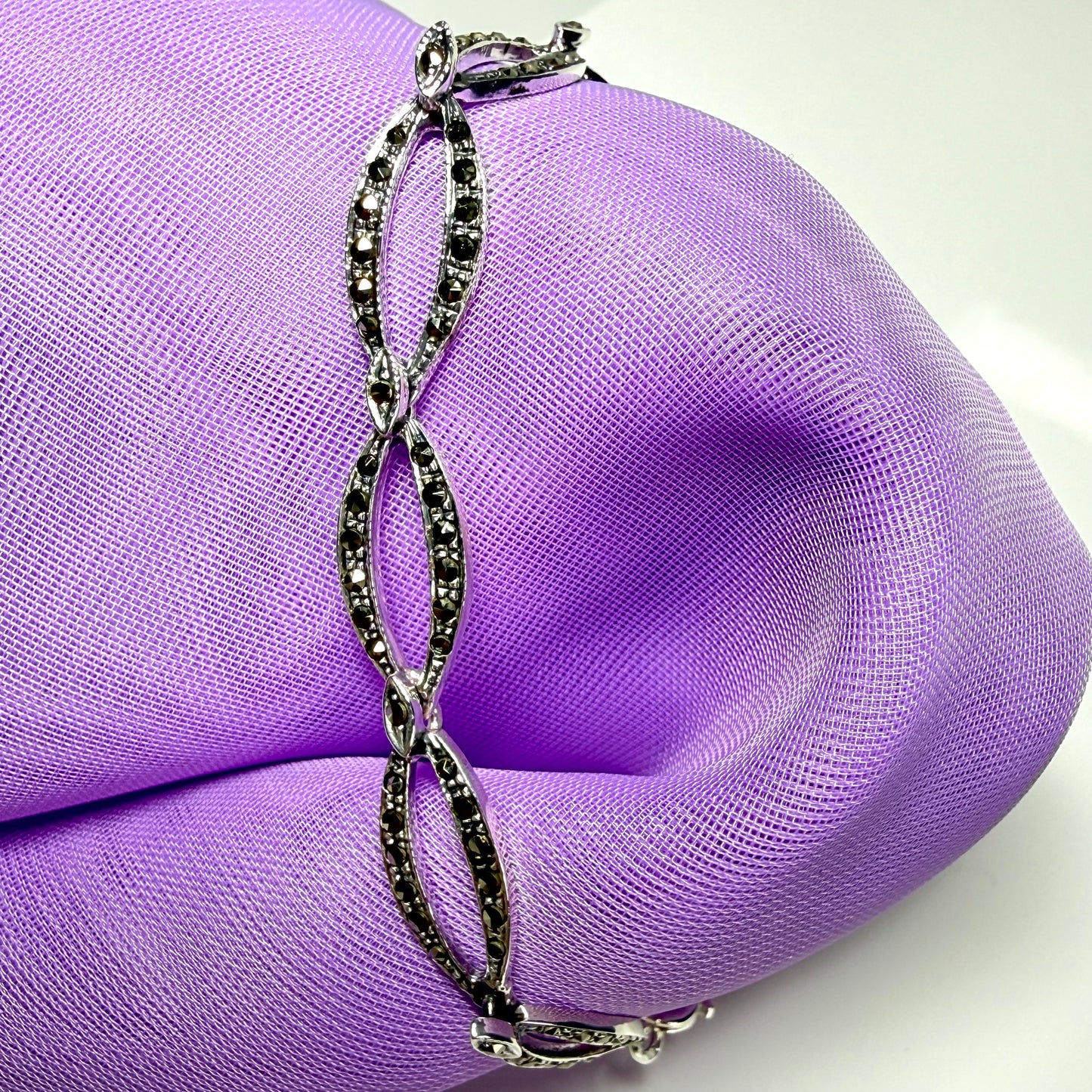 Oval shaped real marcasite sterling silver bracelet open links