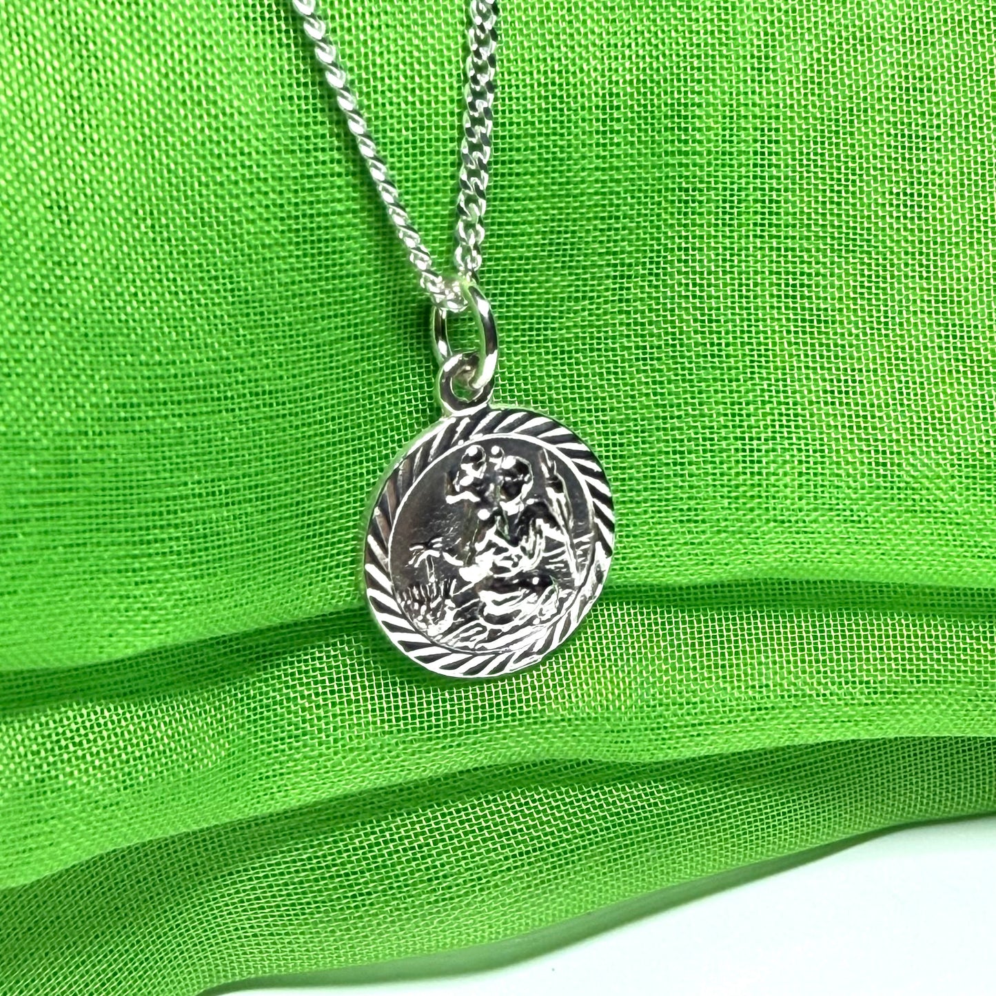 Sterling Silver Round St. Christopher Including Chain 15 mm