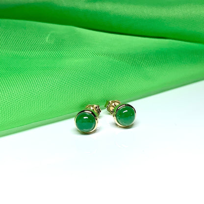 Real jade stud earrings green round rubbed over smooth setting yellow gold