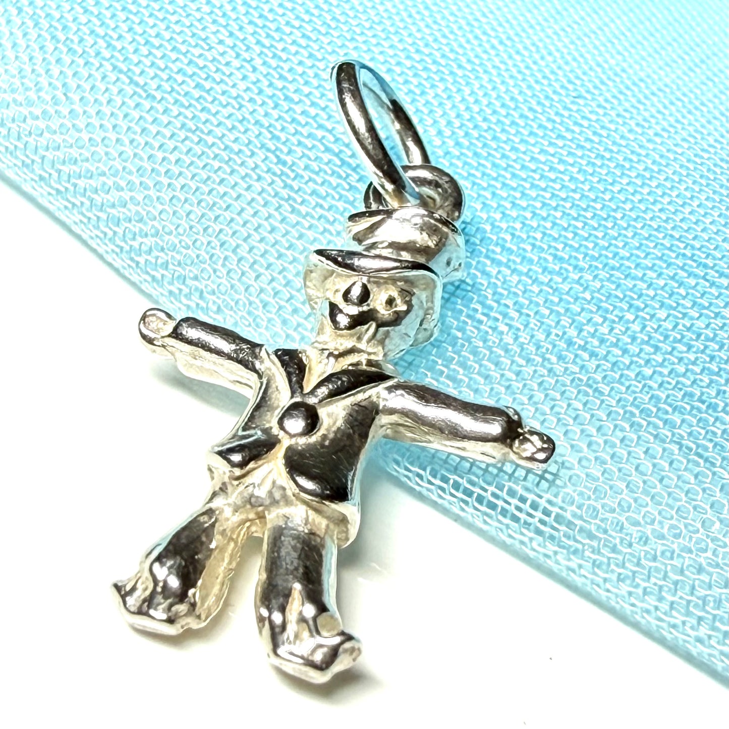 Scarecrow shaped solid charm sterling silver