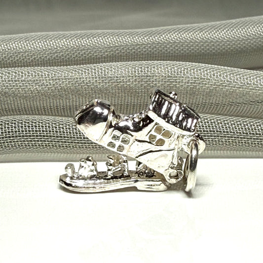 Sterling Silver Old Mother Hubbard Boot Solid Charm Small