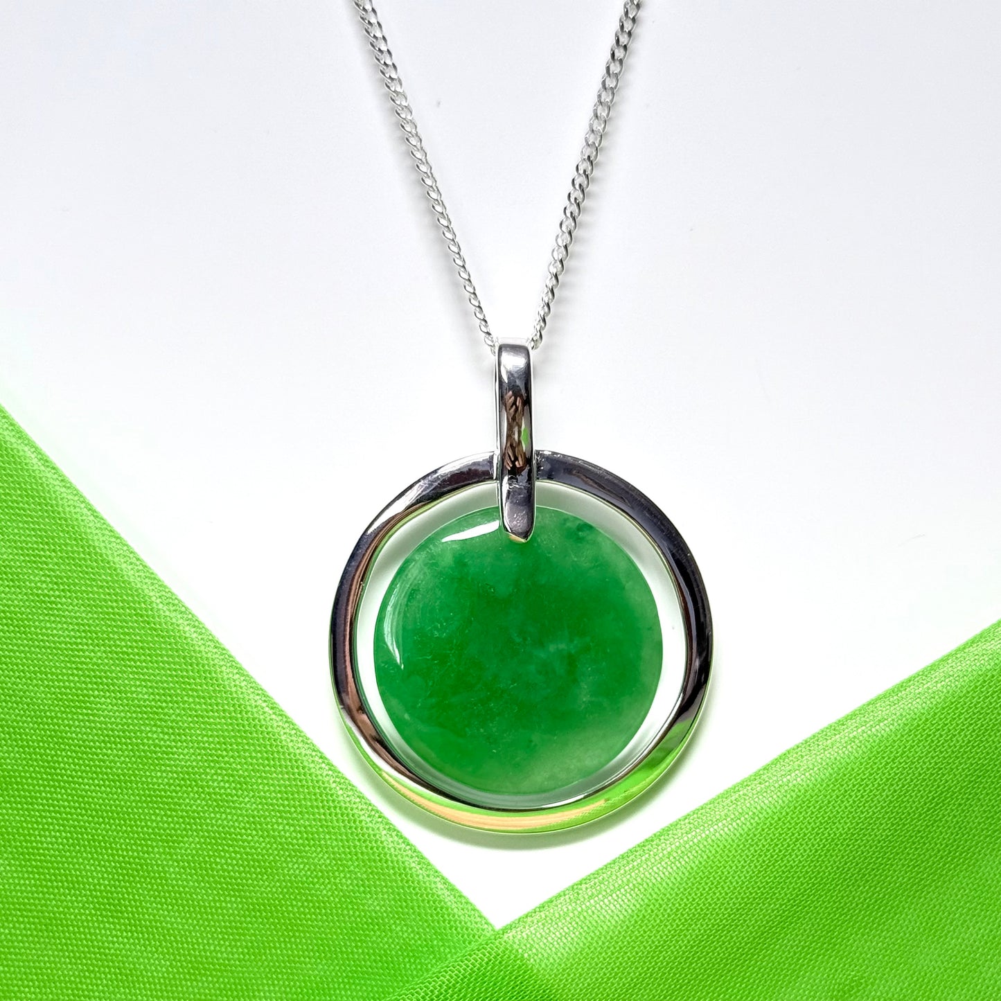 Large necklace sterling silver round shaped green real jade halo styled pendant curb, a chain included with it