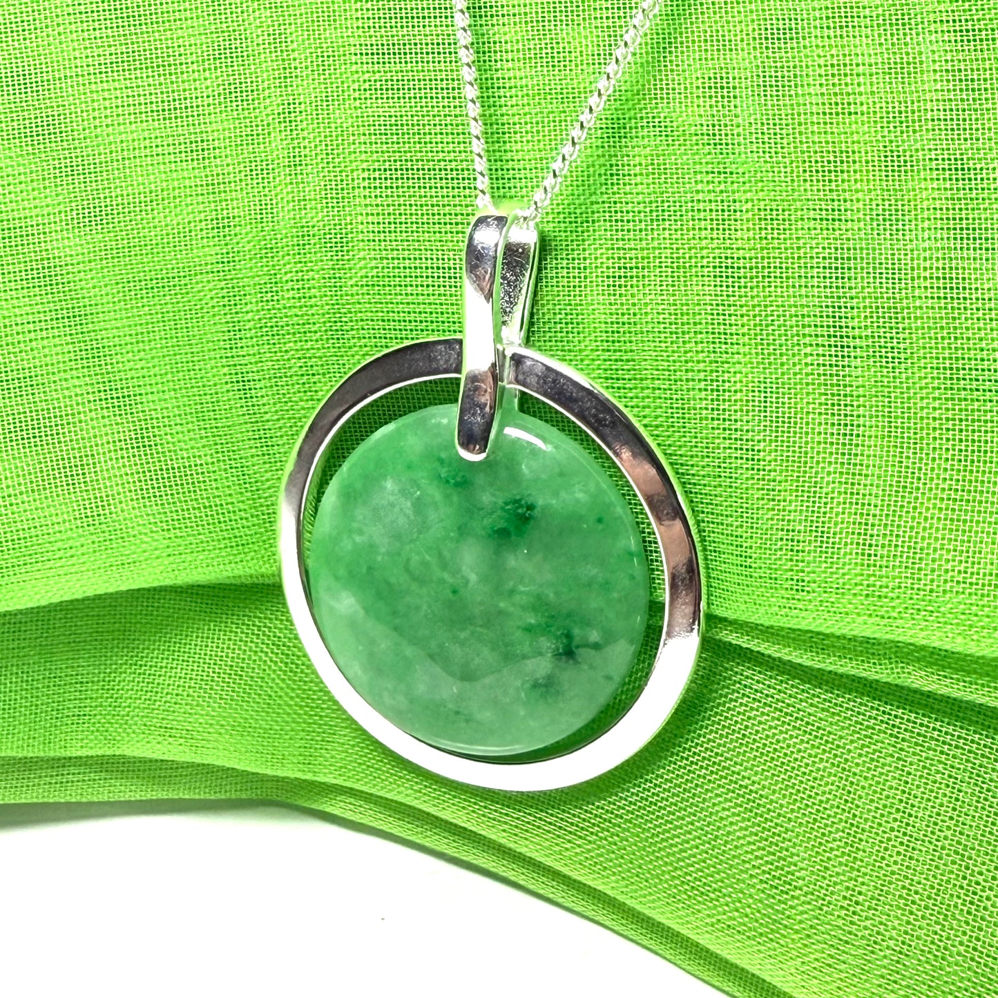 Large round halo necklace sterling silver circle shaped green real jade styled pendant, a timeless design to it