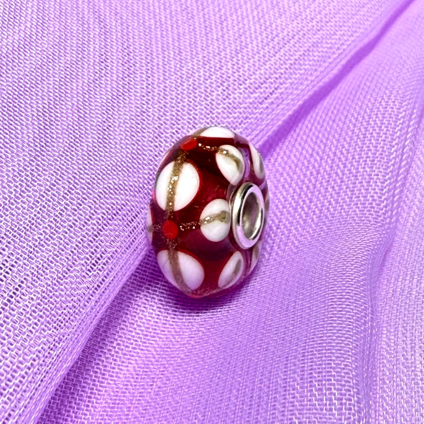 Pink dotted glass Unique Trollbeads