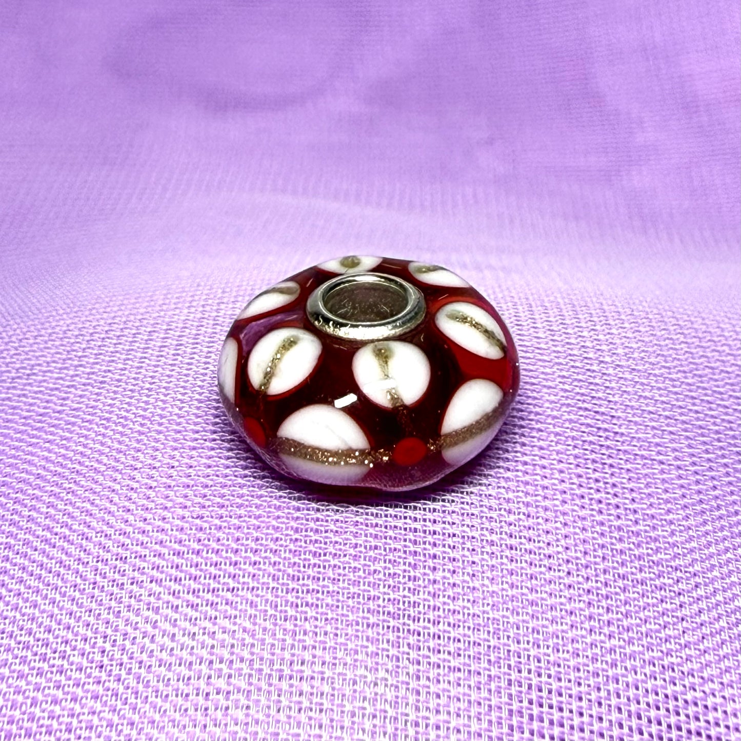 Pink dotted glass Unique Trollbeads