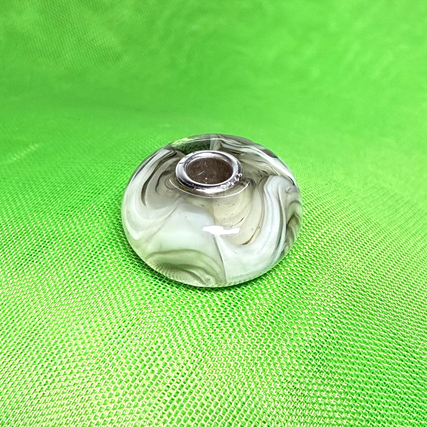 Grey clear swirl cream glass Unique Trollbeads
