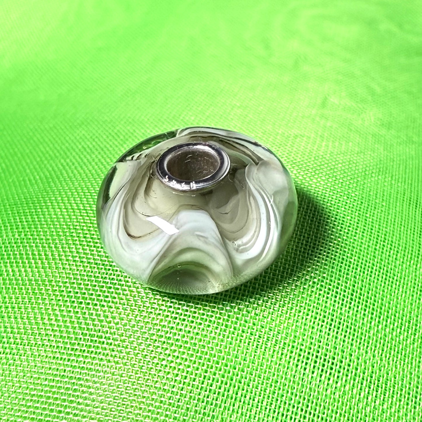 Grey clear swirl cream glass Unique Trollbeads