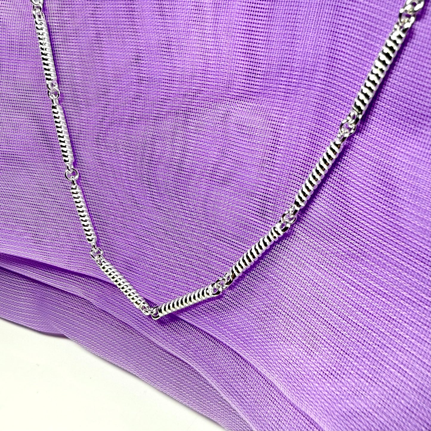 Ladies sterling silver long scrolled twisted patterned necklace solid links