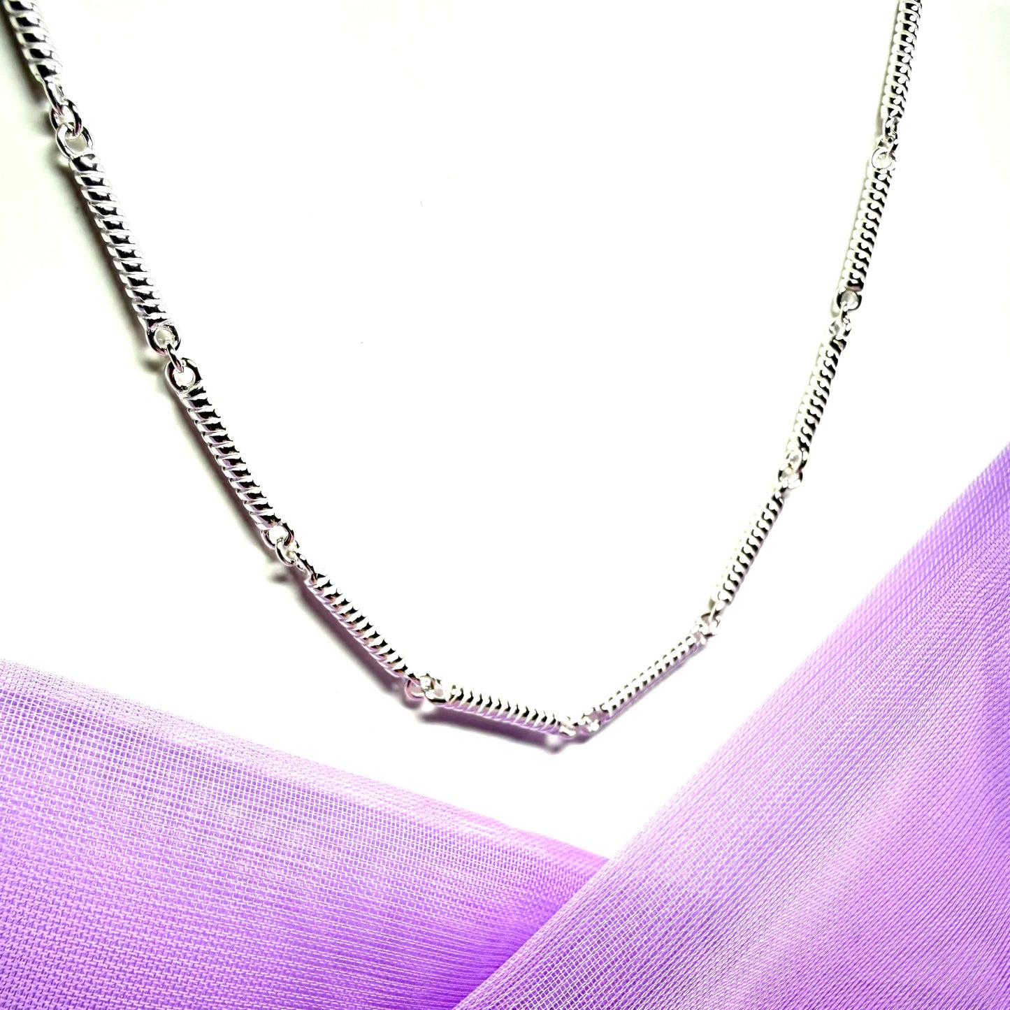 Ladies sterling silver long scrolled twisted patterned necklace solid links