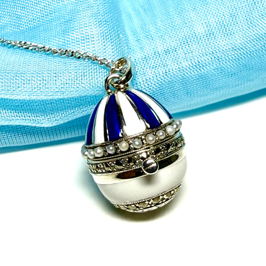 Sterling silver blue and white enamelled egg shaped opening pendant real freshwater pearls