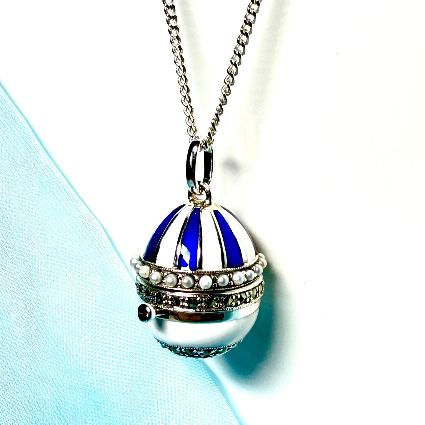 Sterling silver blue and white enamelled egg shaped opening pendant real freshwater pearls