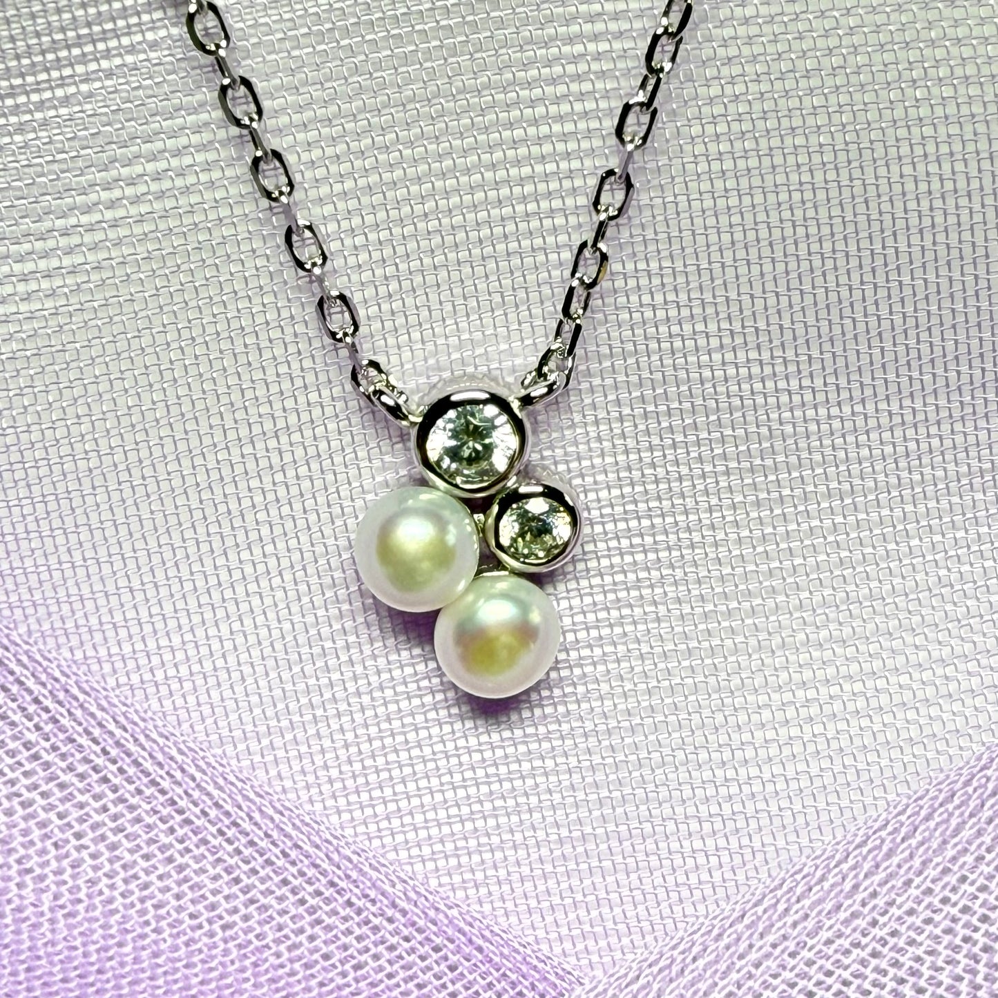 Necklace double real freshwater cultured pearl and cubic zirconia sterling silver pendant