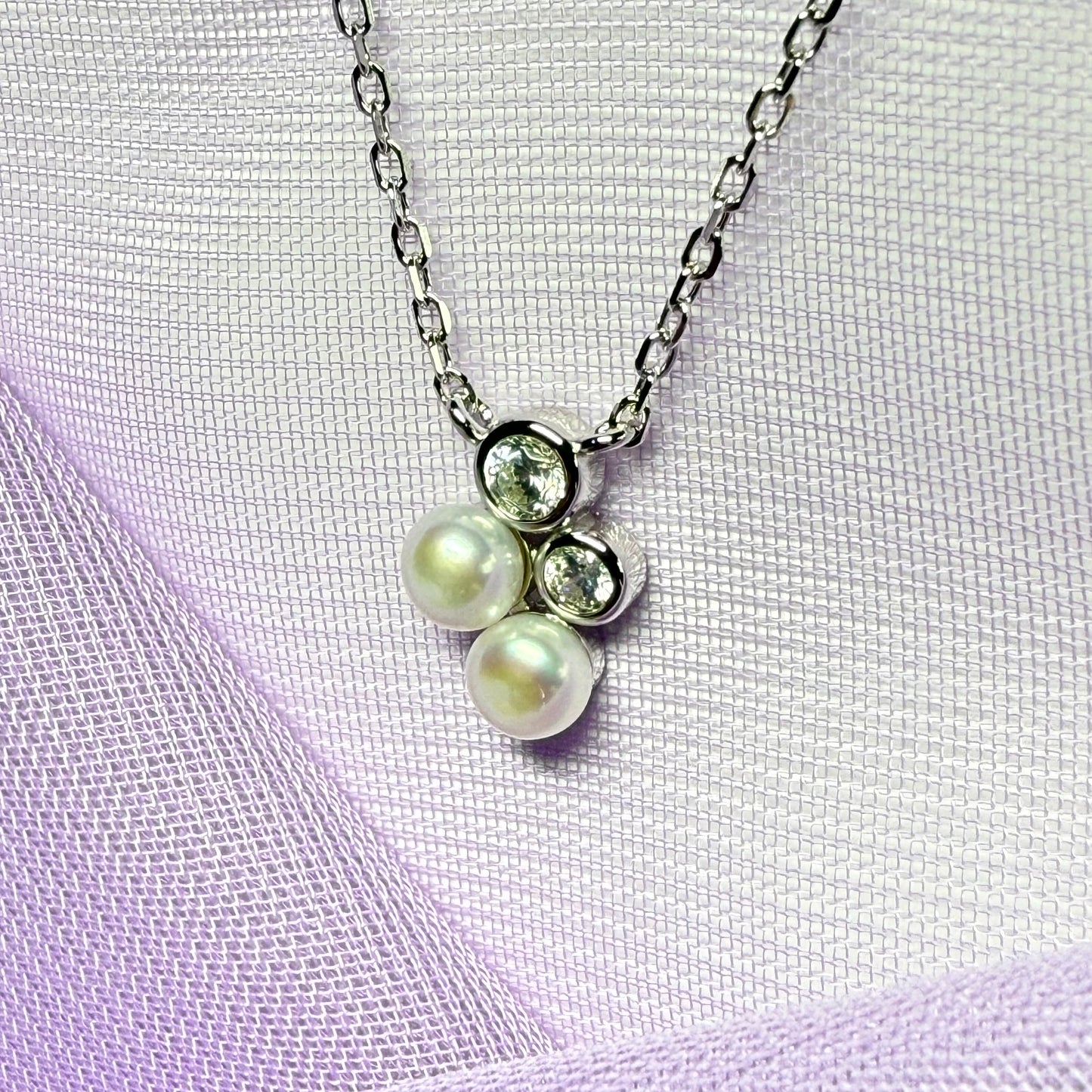 Necklace double real freshwater cultured pearl and cubic zirconia sterling silver pendant