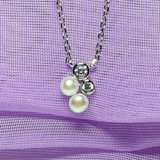 Necklace double real freshwater cultured pearl and cubic zirconia sterling silver pendant