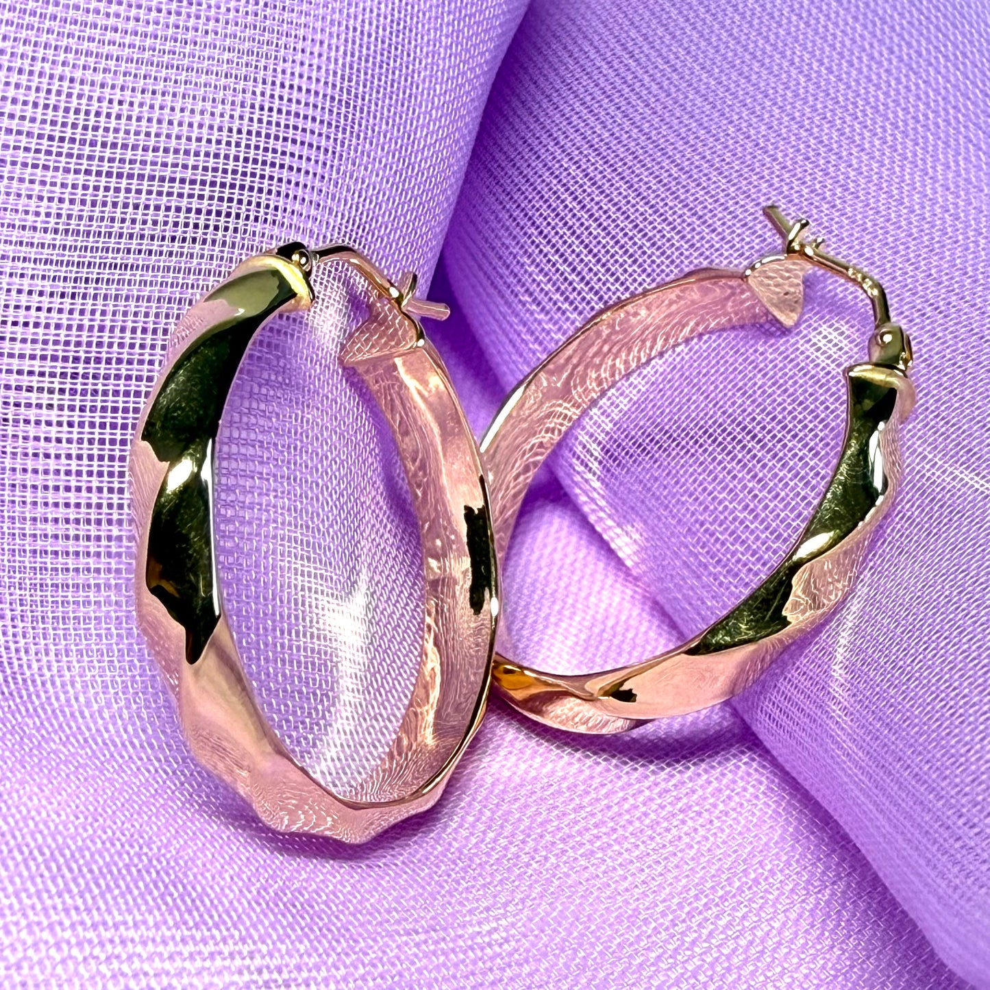 Yellow Gold Round Flat Twisted Hoop Earrings 23 mm