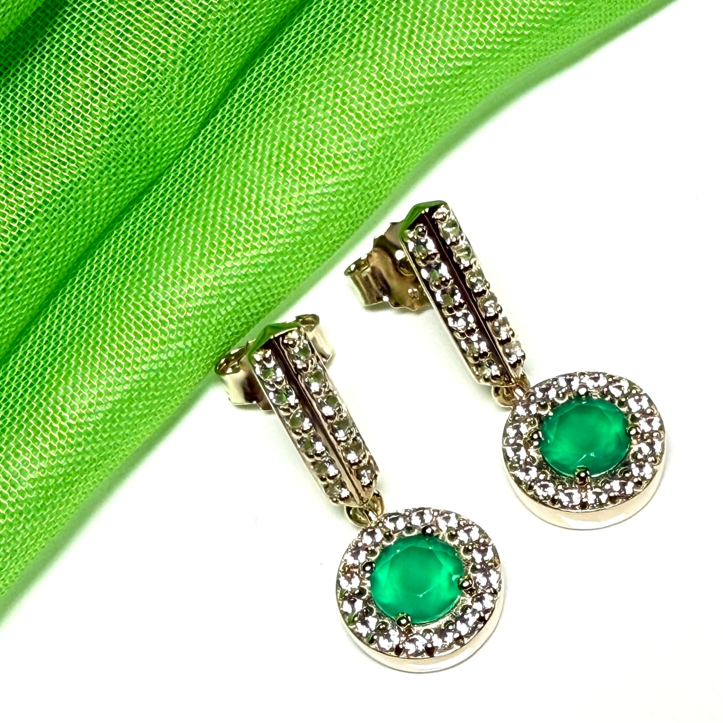 Round cluster round shaped dropped earrings with a real green agate stone sterling silver gilt