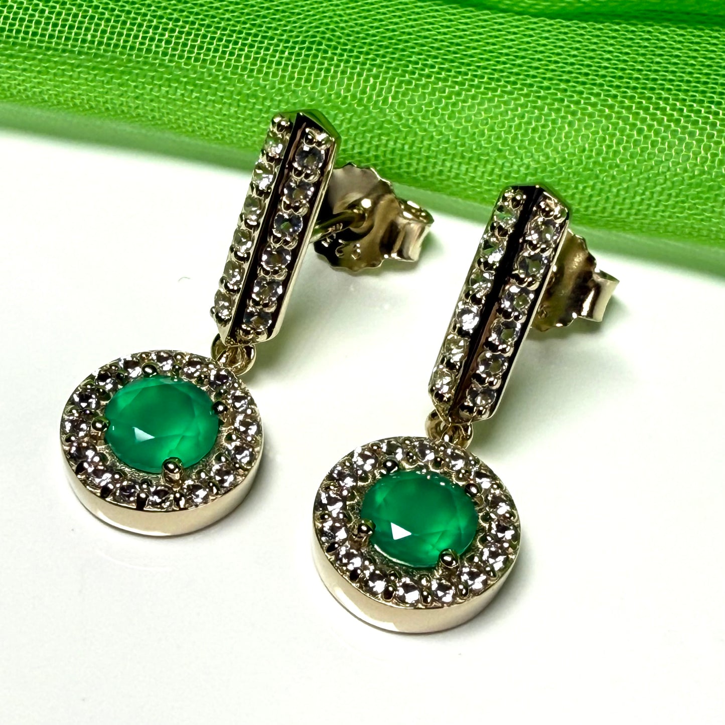 Round cluster round shaped dropped earrings with a real green agate stone sterling silver gilt