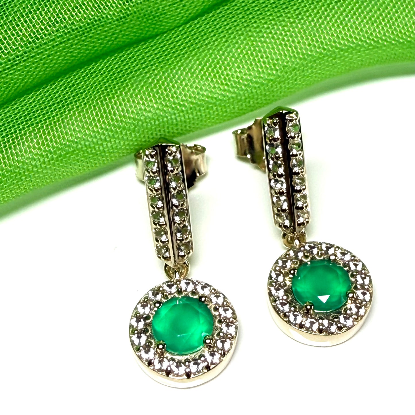 Round cluster round shaped dropped earrings with a real green agate stone sterling silver gilt