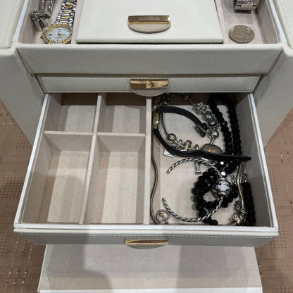 Jewellery box extra large real leather cream Dulwich Designs 71021