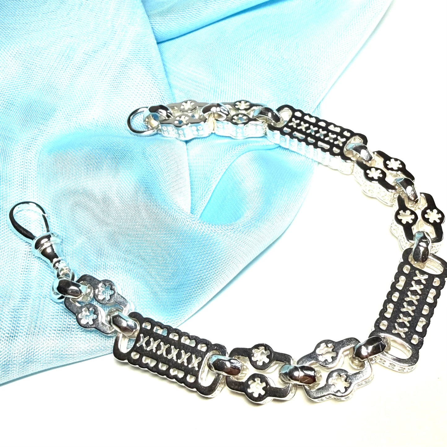 Ladies bracelet  heavy sterling silver patterned fancy large link