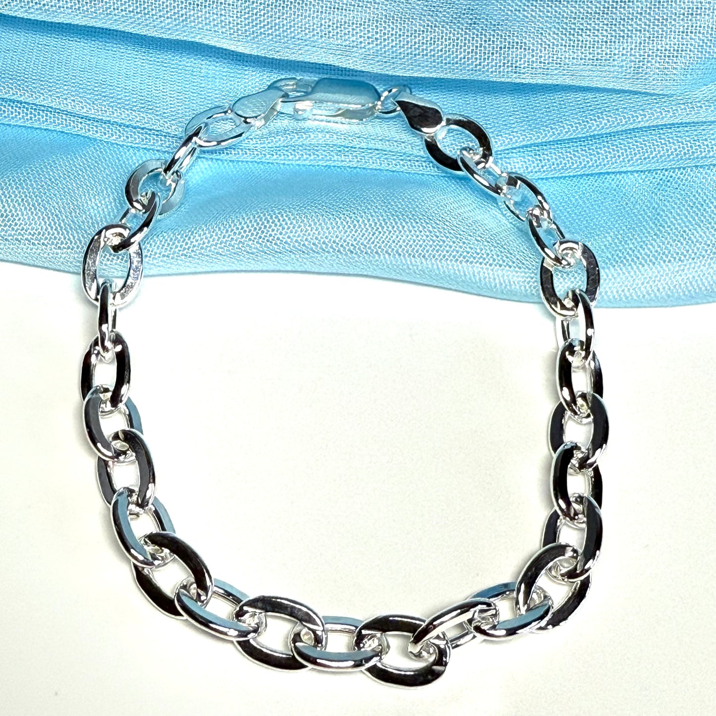 Ladies solid sterling silver oval belcher bracelet