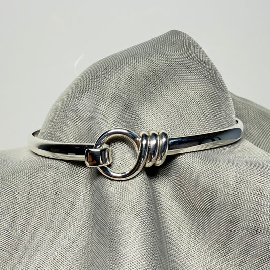 Ladies sterling silver fancy loop hook bangle