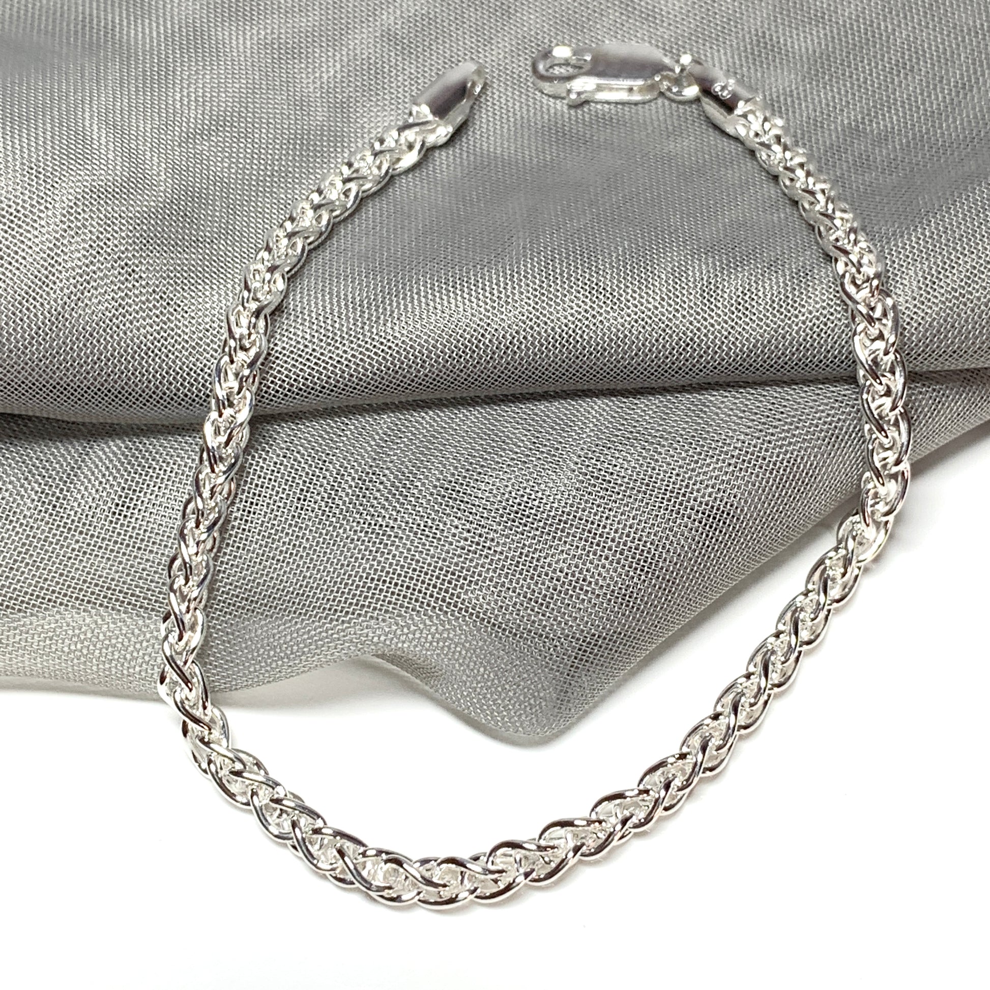 Ladies sterling silver spiga bracelet