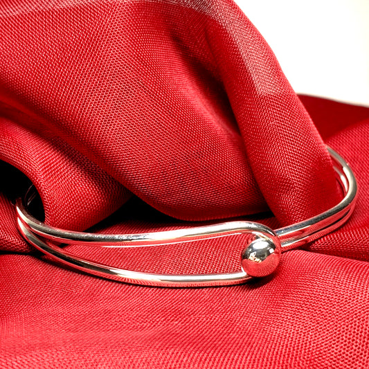 Ladies solid sterling silver ball bobble bangle