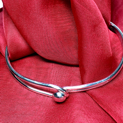 Ladies solid sterling silver ball bobble bangle