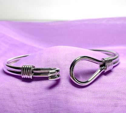 Ladies solid sterling silver hook and loop bangle