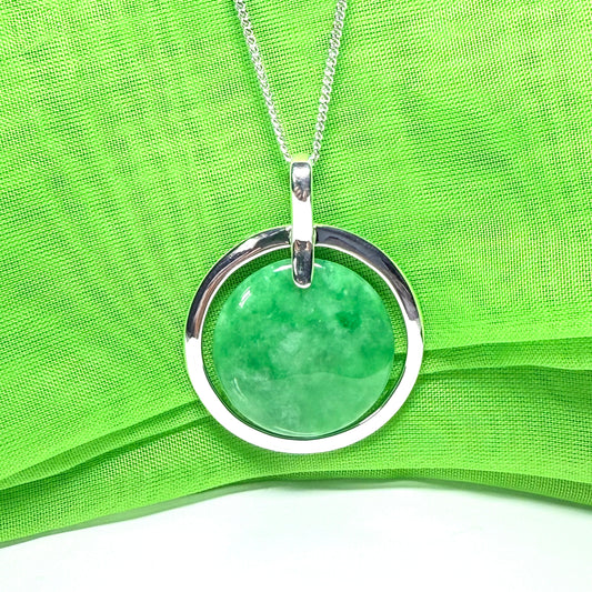Large round shaped necklace sterling silver green real jade halo styled circle pendant, timeless and outstanding design