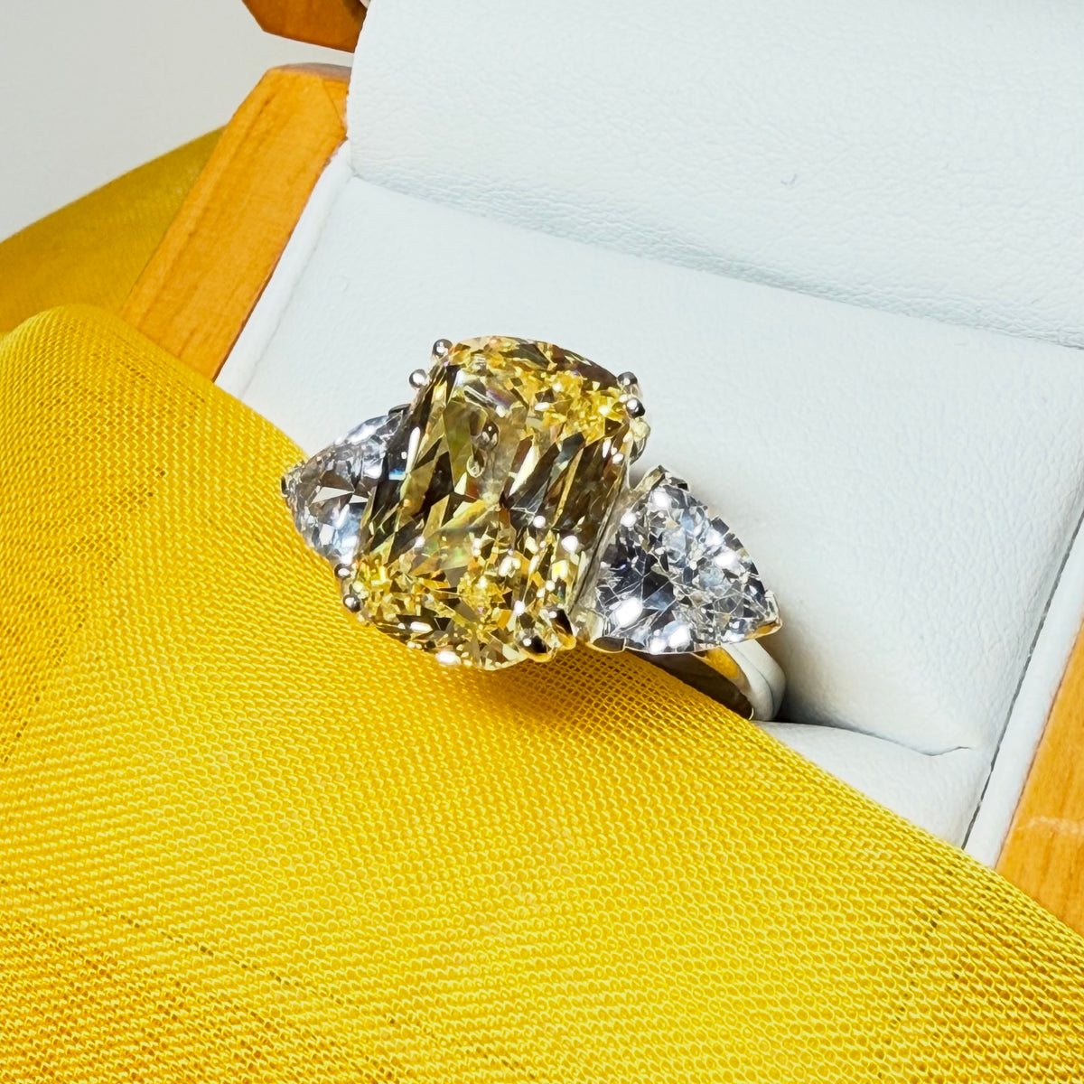 Large yellow lemon coloured cocktail ring