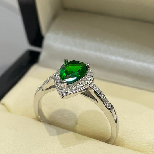 Large deep bright emerald and white cubic zirconia oval cluster dress cocktail ring