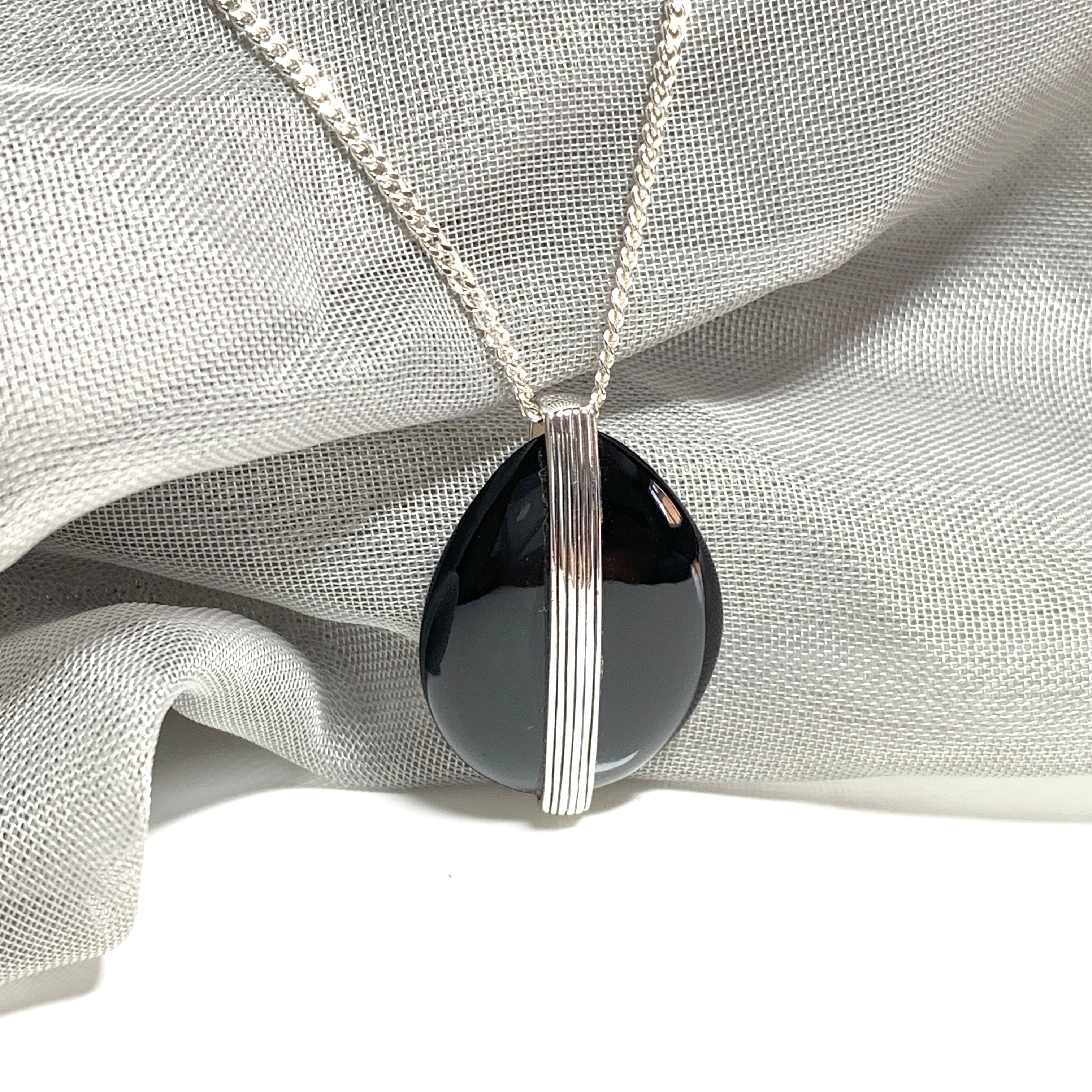 Onyx and silver on sale necklace