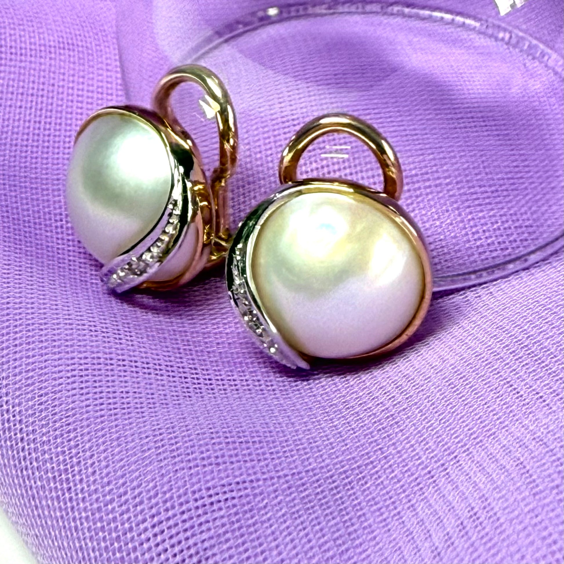 Mabe Pearl And Diamond Round Clip On Stud Earrings 14 mm Yellow Gold